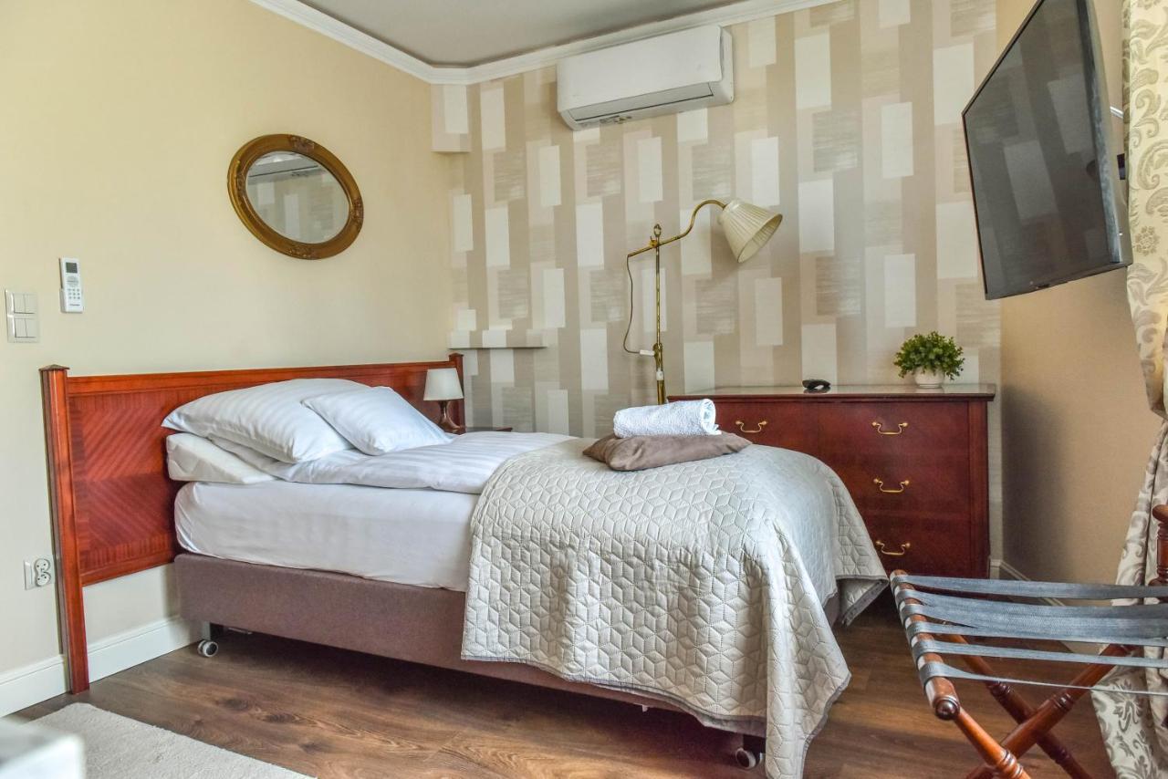 Ricardpol Noclegi Тарнув Экстерьер фото